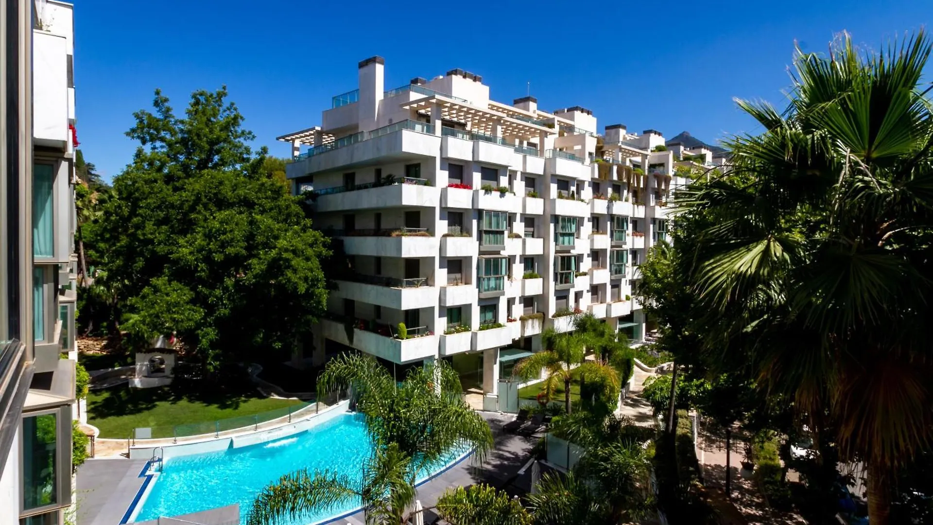 Marbella Banus Suites - Golden Mile Jardines Del Principe Apartment 3