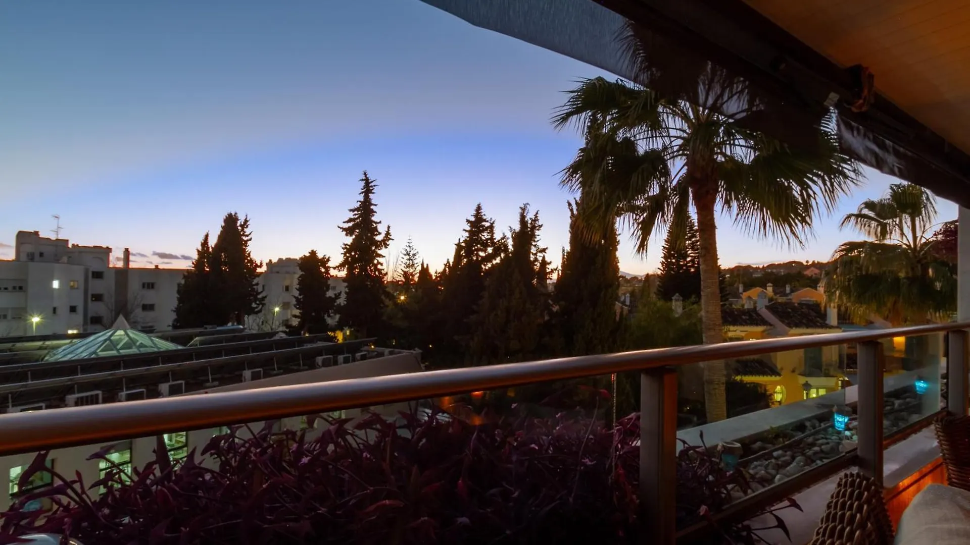 Marbella Banus Suites - Golden Mile Jardines Del Principe Apartment 3
