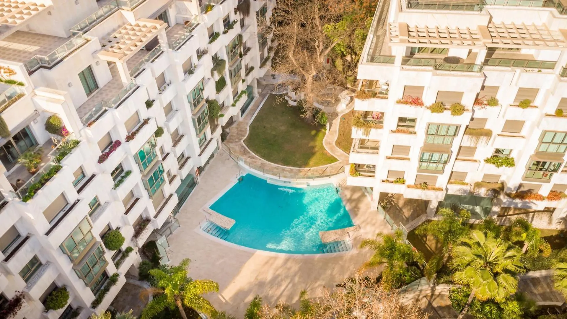 Marbella Banus Suites - Golden Mile Jardines Del Principe Apartment 3